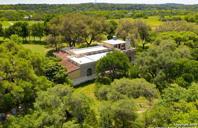 140 CYPRESS SPRINGS DR - 140 Cypress Springs Drive, Canyon Lake, TX 78070