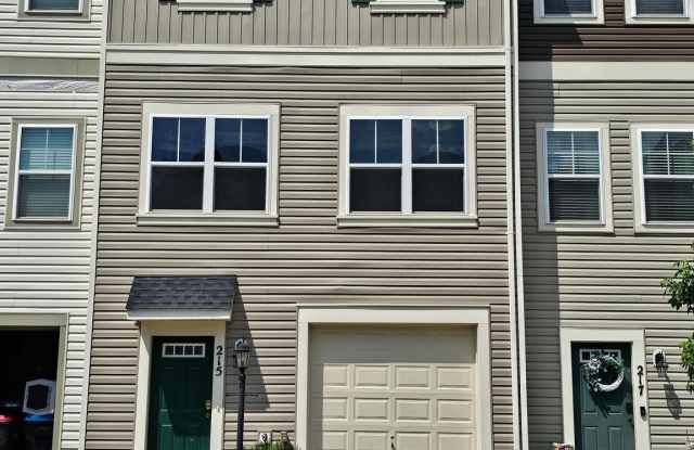 215 CROFTON COURT photos photos