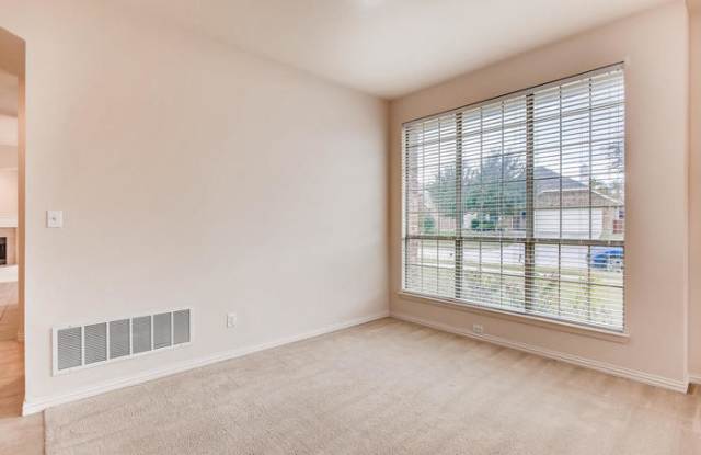 817 Hardwood Drive Gallery 3