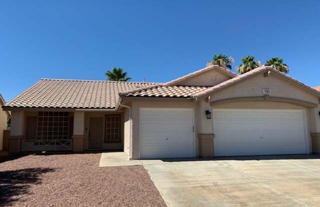 SINGLE STORY WITH A 3 CAR GARAGE IN HENDERSON!!!! photos photos SINGLE STORY WITH A 3 CAR GARAGE IN HENDERSON!!!! photos photos