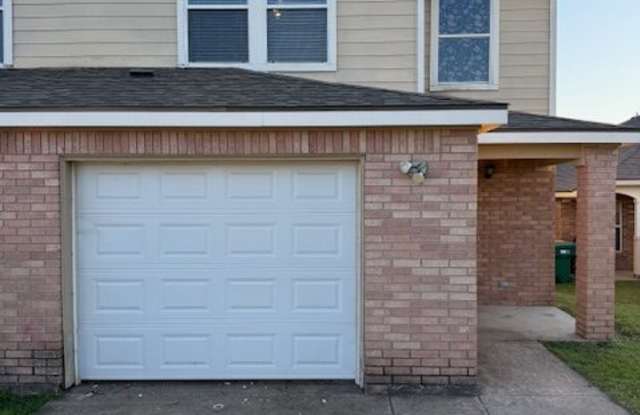 702 Claremont Pkwy photos photos