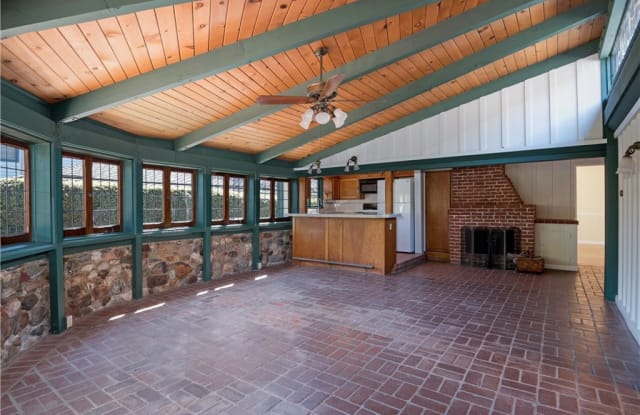 103 S La Senda Drive - 103 South La Senda Drive, Laguna Beach, CA 92651