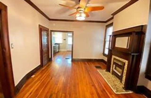 636 Neil Ave photos photos