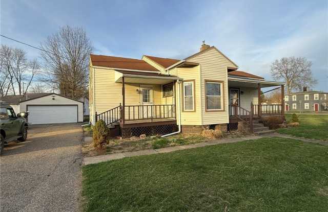 404 3rd Street NW photos photos