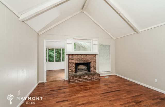 1621 Sonia Drive Gallery 4