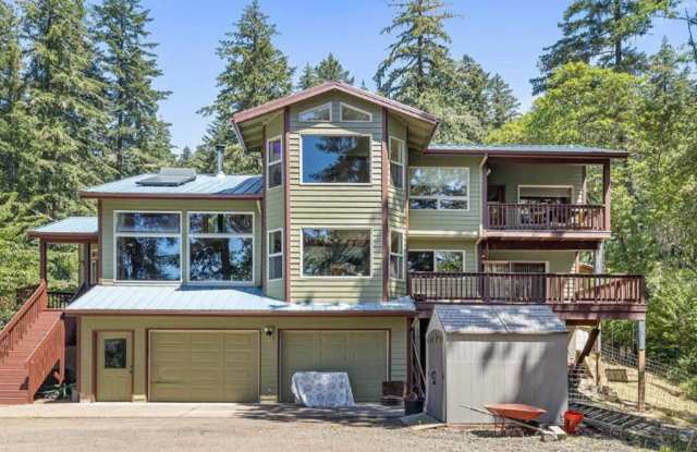 Welcome to Your Dream Home- Peaceful, Secluded... A MUST TOUR photos photos