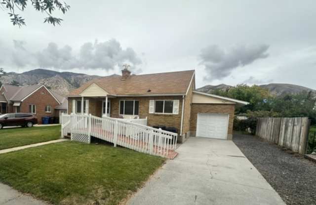 214 N 200 E Gallery 1