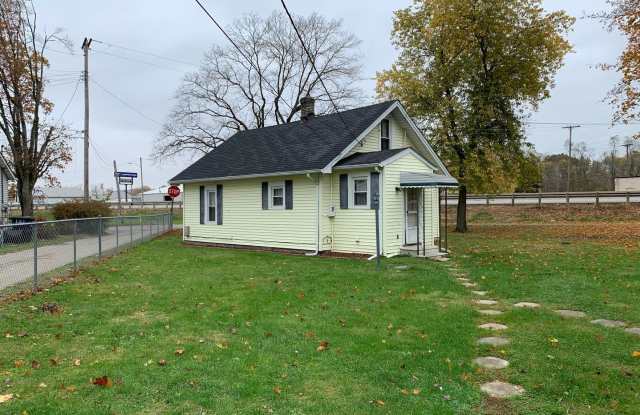 208 E Hubert Ave. Gallery 3