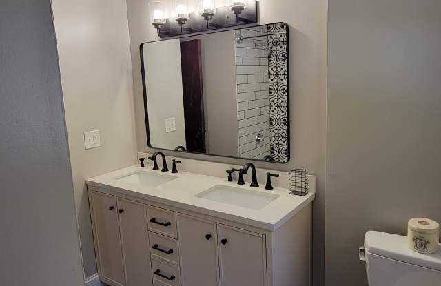 8 Pine Tree Dr - 8 Pine Tree Drive, Plainville, MA 02762