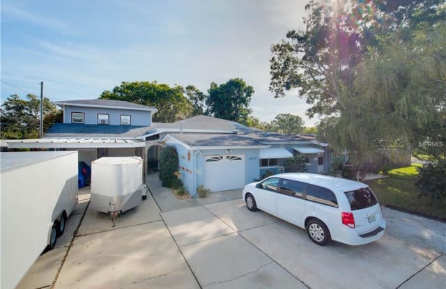 4425 45TH STREET N - 4425 45th Street North, Lealman, FL 33714