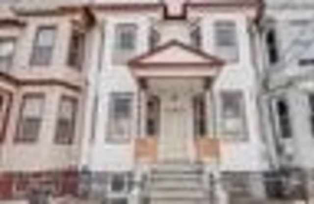 70 ROSE AVE photos photos