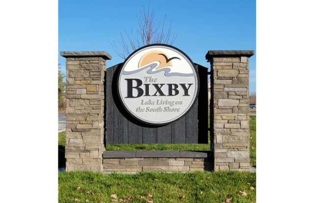 LAKE VIEW- 3 Bedroom Condo photos photos