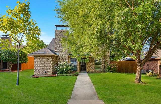 9881 Camelot Drive Gallery 2