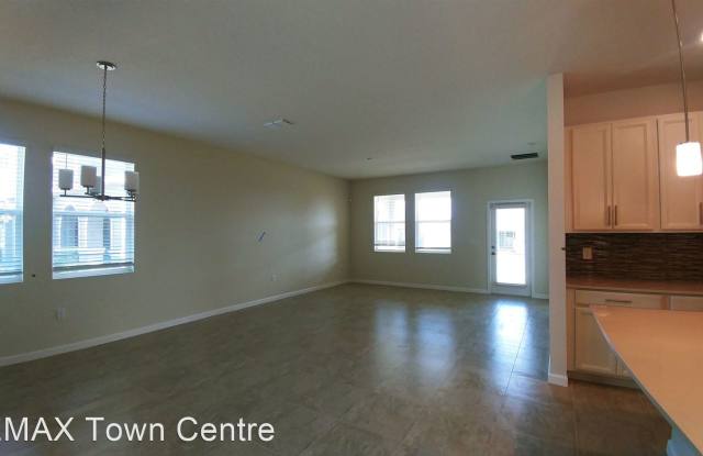1848 Black Maple Place Gallery 3