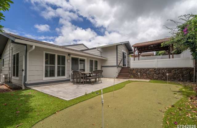 Breezy Makakilo Living | 3 Bed, 2 Bath, 2.5-Car Garage, Private Yard | $3,800 photos photos Breezy Makakilo Living | 3 Bed, 2 Bath, 2.5-Car Garage, Private Yard | $3,800 photos photos