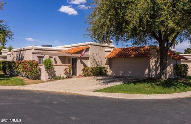 Nice Scottsdale Home 2 bedrooms 2 baths! photos photos