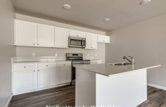 Pet-Friendly 3-Bed Home – Move-In Ready with Garage photos photos