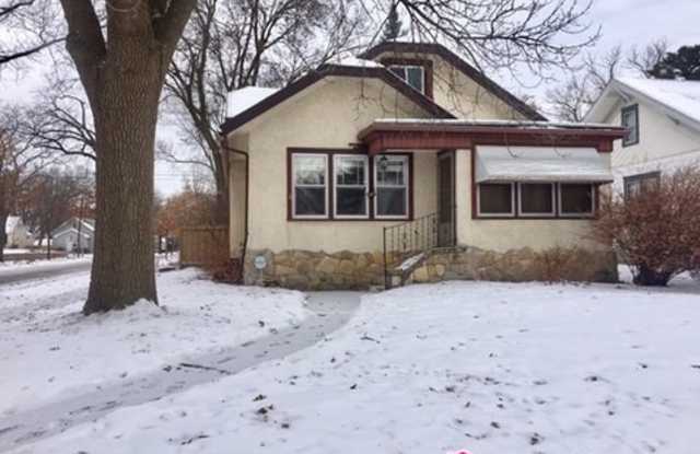 3901 Upton Avenue N - 3901 Upton Avenue North, Minneapolis, MN 55412