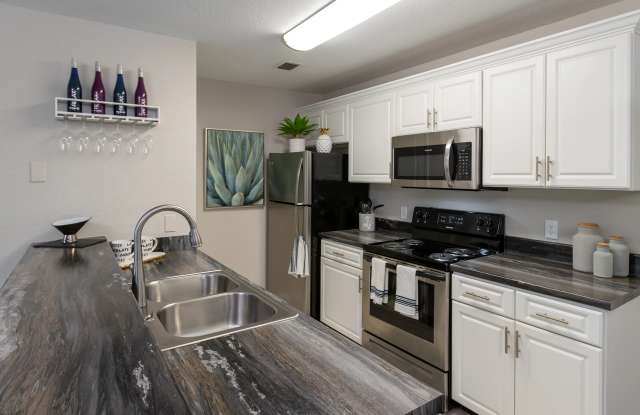 Soleil Blu Luxury Apartments Gallery 3