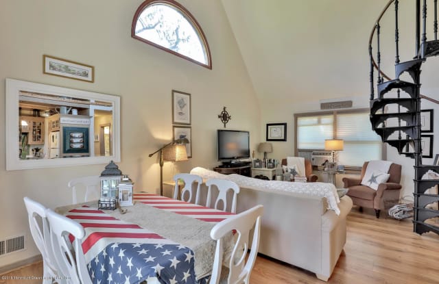 110 Atlantic Avenue - 110 Atlantic Avenue, Spring Lake, NJ 07762