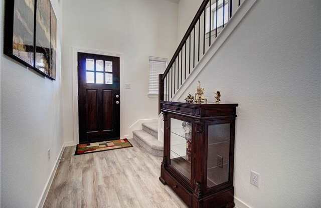 1968 Marble Lane Gallery 4