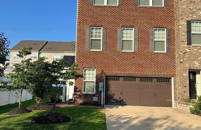 15114 HOGSHEAD Way Gallery 1