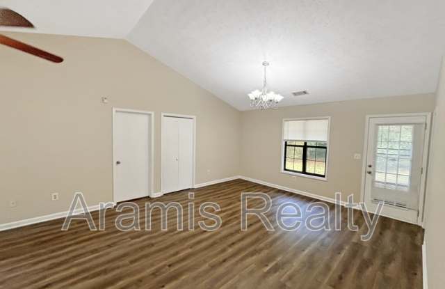7697 Highland Park Dr Gallery 4