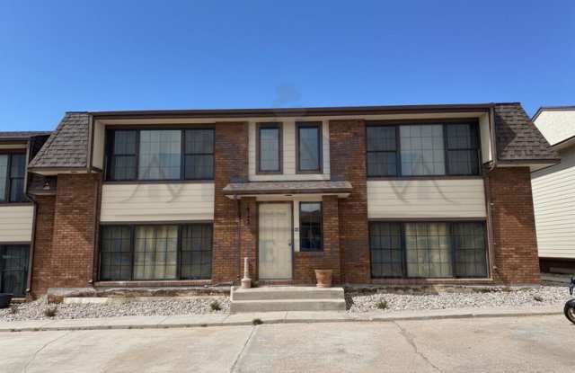 1717 Fetterman Dr photos photos