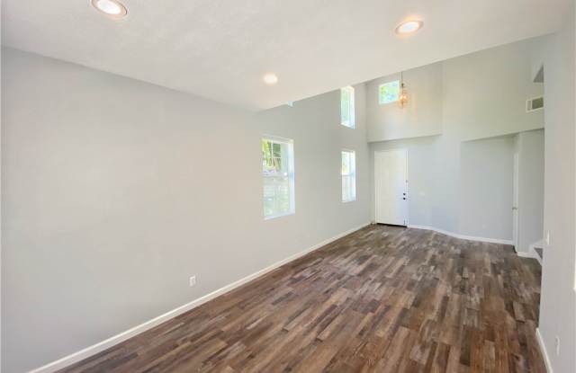 1920 Tanglewood Drive Gallery 4