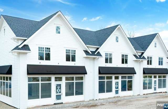 445 Ramapo Valley Road 1 - 445 Ramapo Valley Road, Oakland, NJ 07436