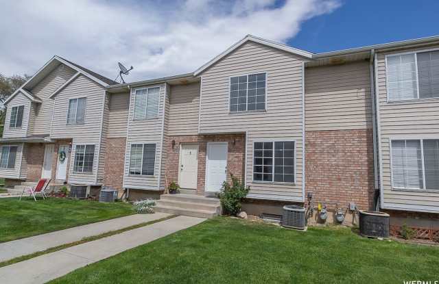 Updated 3 Bed Condo in Central American Fork! - 585 East Main Street, American Fork, UT 84003