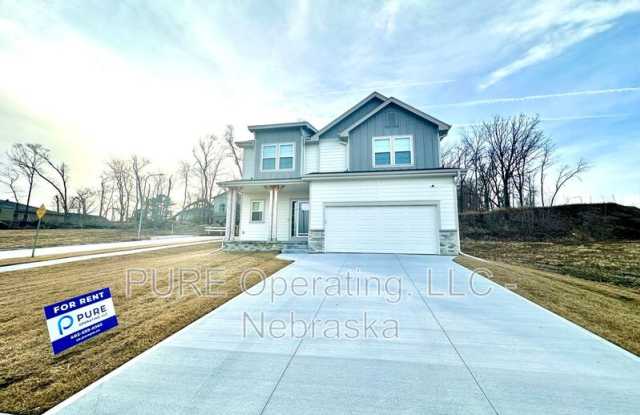 17451 Tucker St photos photos