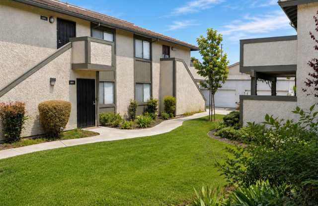 3 Bedroom 2 Bath condo in great location in Moorpark Gallery 3
