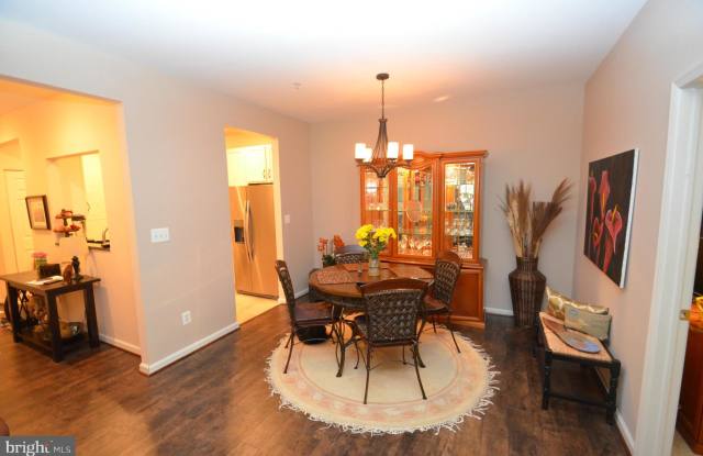 6532 GRANGE LANE Gallery 2