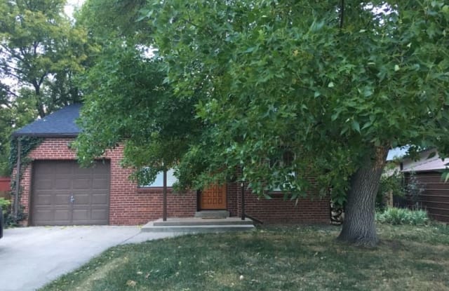 1634 Xenia St - 1634 Xenia Street, Denver, CO 80220