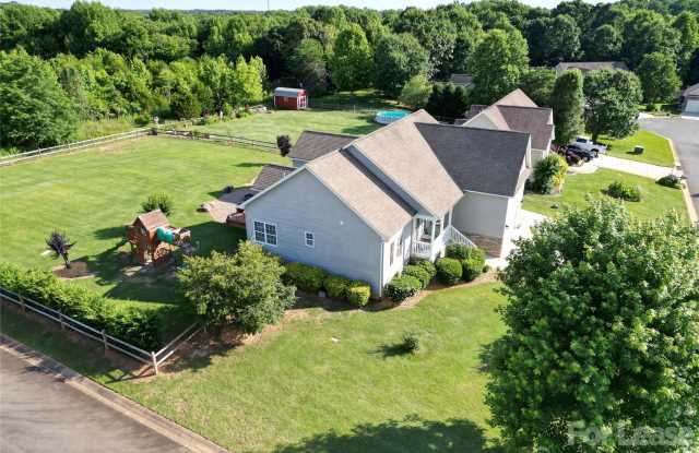 141 Logan Ridge Drive Gallery 3