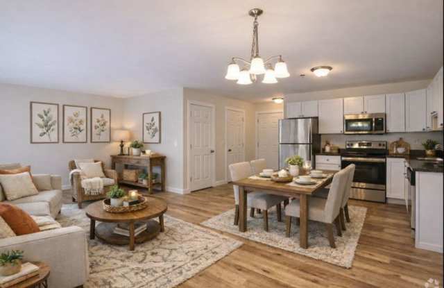 Back To School Move In Special First Months Rent Free with 13 month lease OAC* Gallery 4