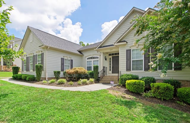 669 Reliance Ct - 669 Reliance Court, Tega Cay, SC 29708