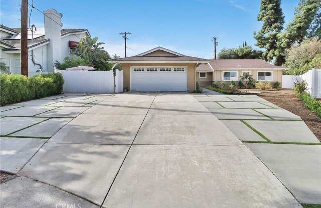 8601 Santa Susana Place photos photos