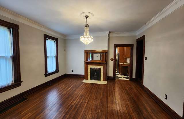 967 Highland St Gallery 4