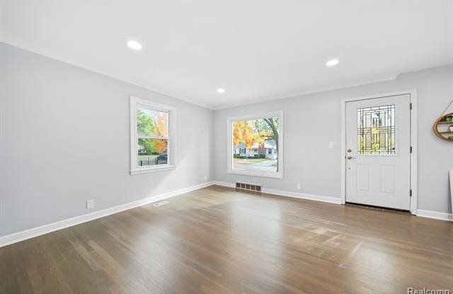 4214 Berkshire Road Gallery 3