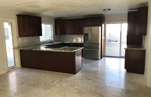 6511 Halifax Dr Gallery 4