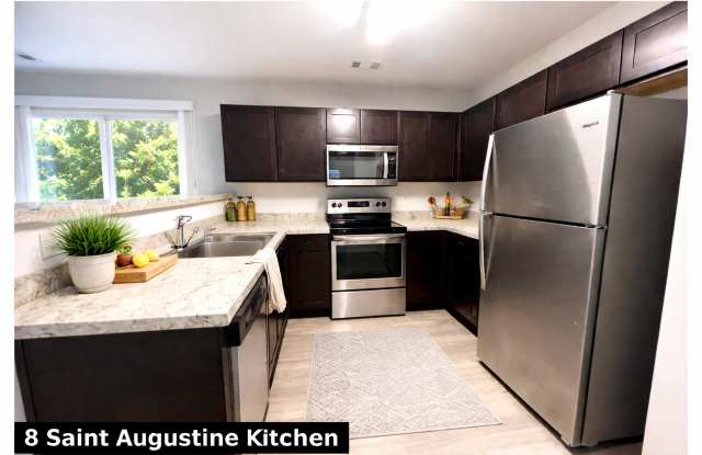 3B/2Bth Townhome - 1750 Square Feet - $1750 - No Fees Gallery 4