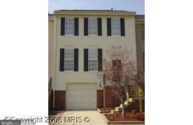 21057 CORNERPOST SQUARE photos photos