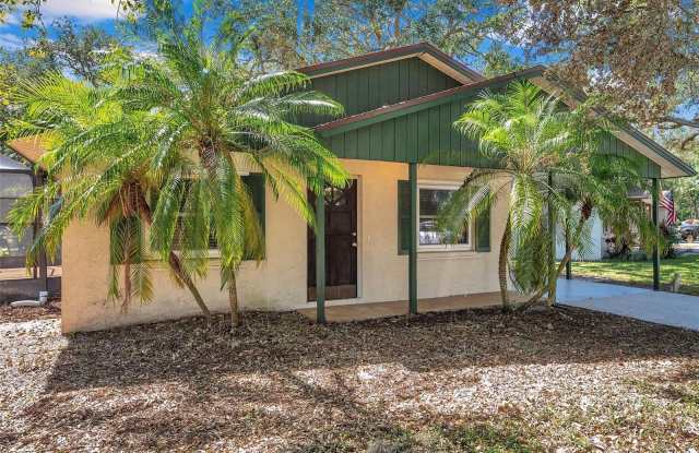 1000 SUMNER BOULEVARD - 1000 Sumner Boulevard, Safety Harbor, FL 34695