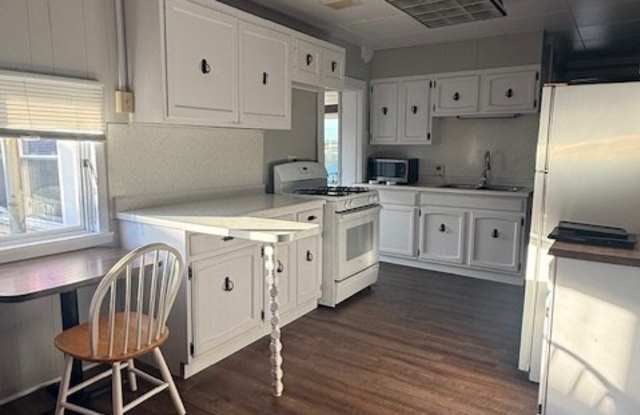 107 West Main Street - B photos photos