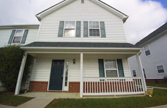 699 Pondview Drive - 699 Pondview Dr, Grove City, OH 43123