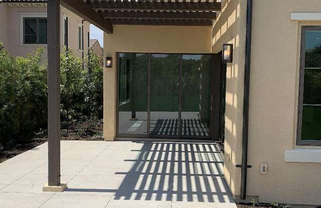 104 San Benito - 104 San Benito, Irvine, CA 92618