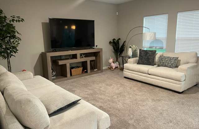5539 Arlington River Drive Gallery 4