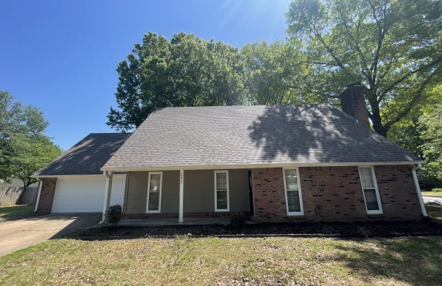 6623 Amersham Dr - 6623 Amersham Drive, Memphis, TN 38119